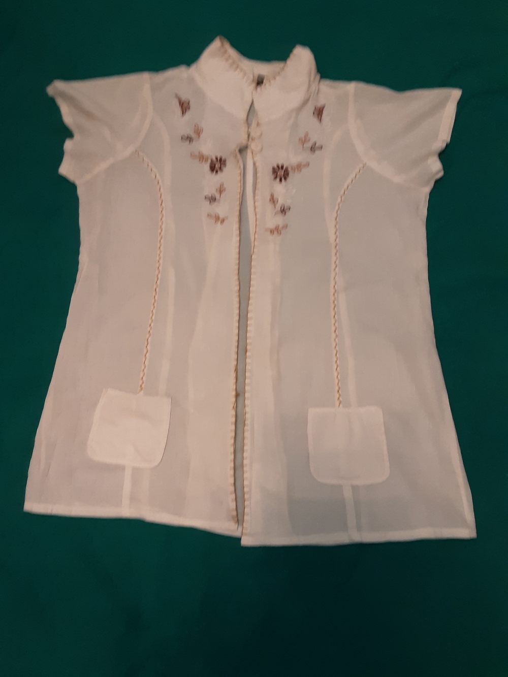 Passport White Short-Sleeve Embroidered Blouse